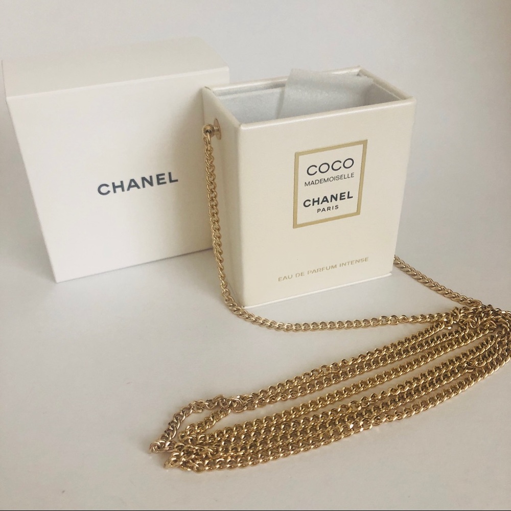 Display Bag Crossbody Gold Chain